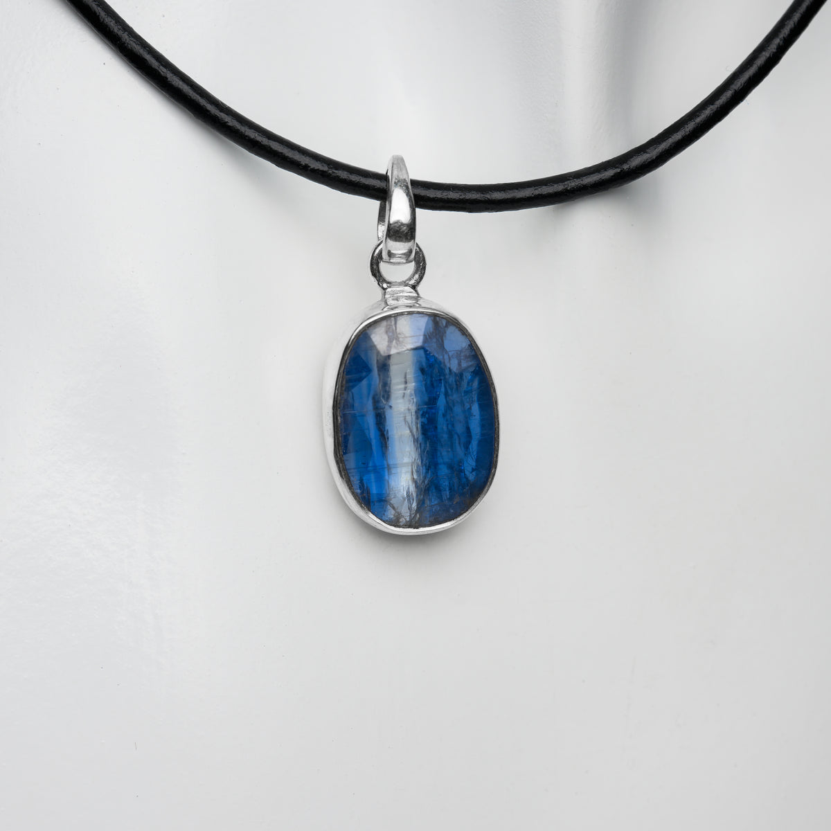 Disthen Anhänger facettiert 925 Sterling Silber