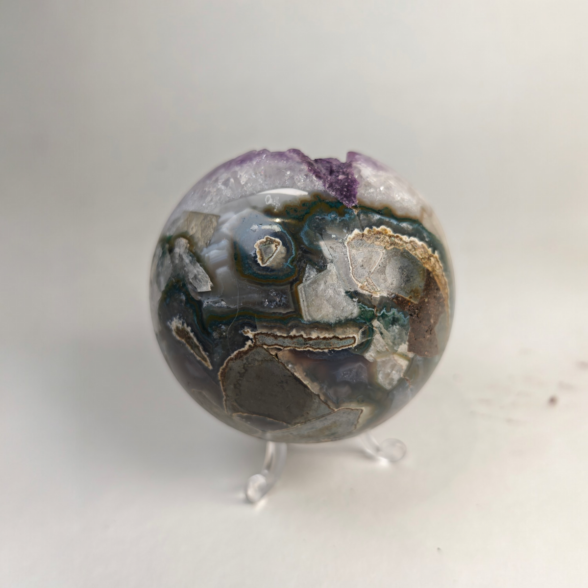 Amethyst Kugel mit Druse