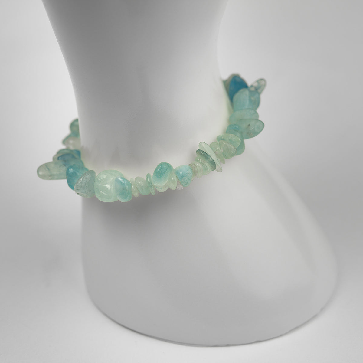 Verschiedene Edelstein Spiltter Armbänder
